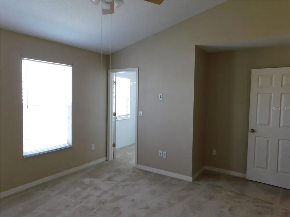 12450 COUNTRY WHITE CIRCLE Tampa, FL 33635