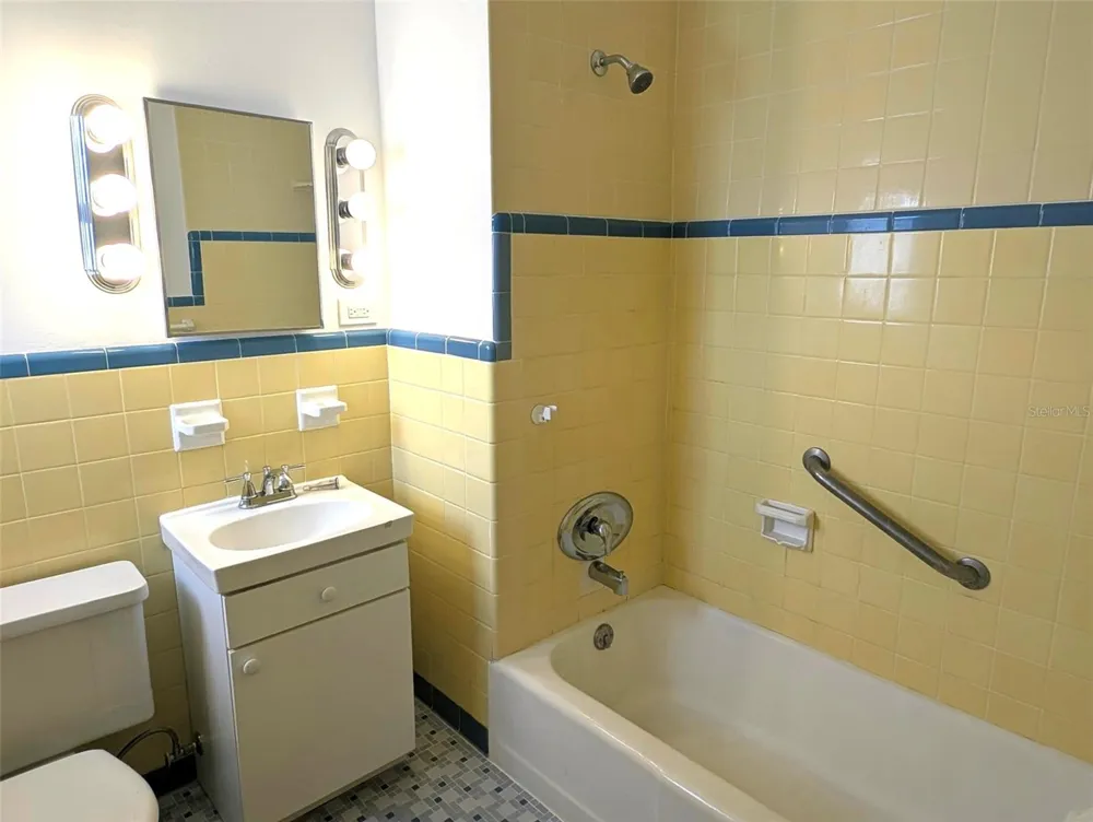 1460 PENINSULA DRIVE Daytona Beach, FL 32118