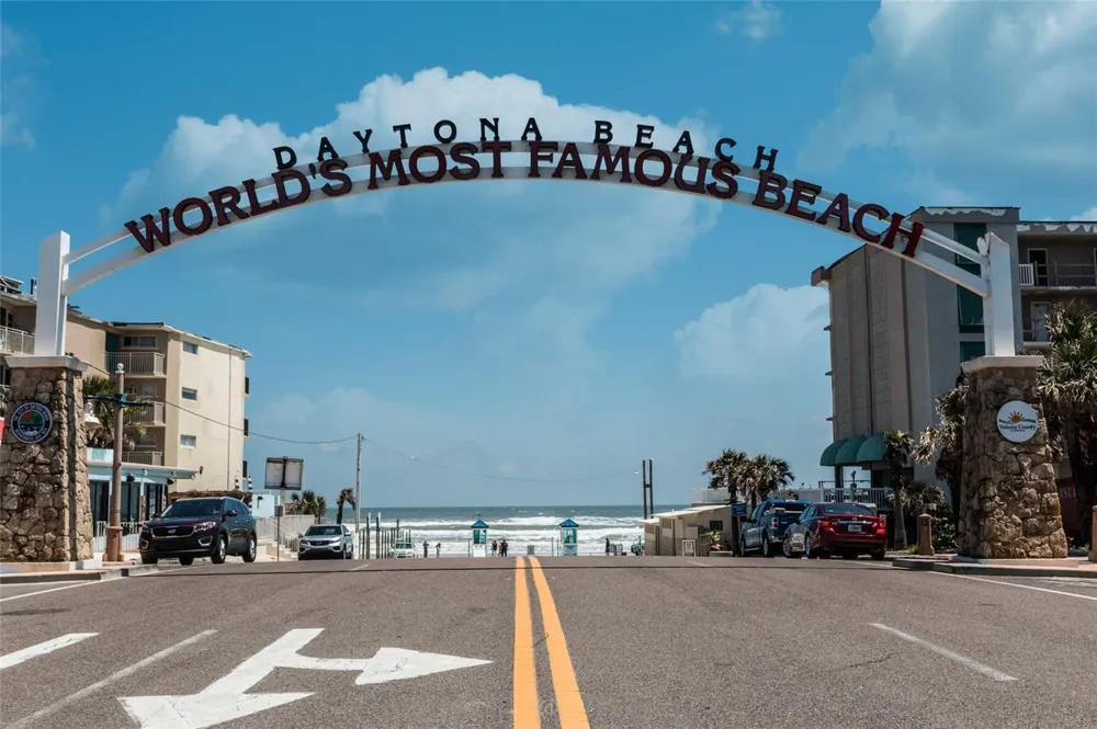 1460 PENINSULA DRIVE Daytona Beach, FL 32118