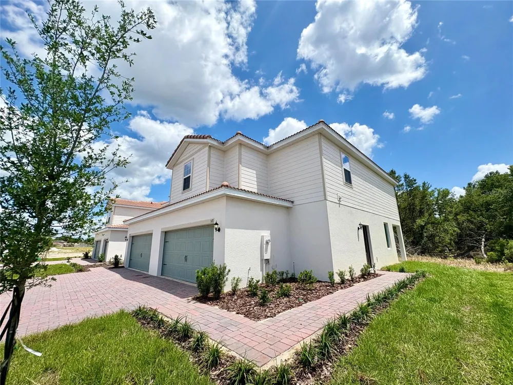 571 BAY LEAF DRIVE Poinciana, FL 34759