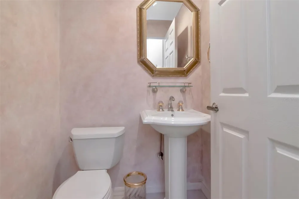 2 15TH AVENUE #303 Indian Rocks Beach, FL 33785