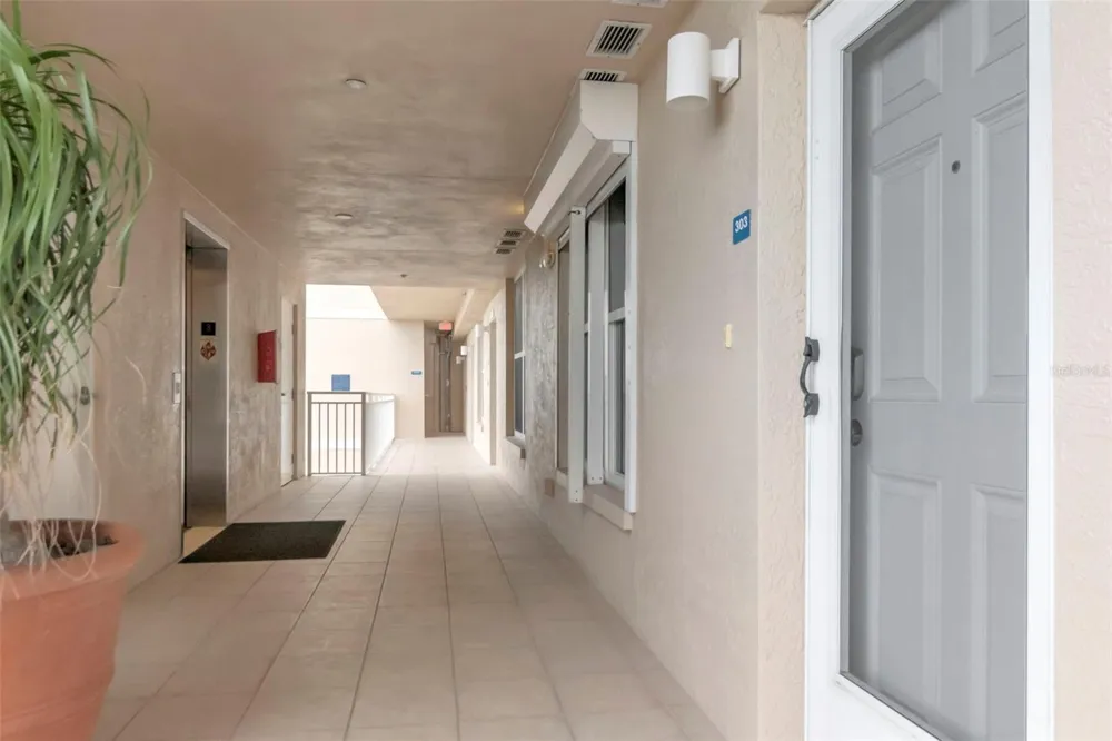 2 15TH AVENUE #303 Indian Rocks Beach, FL 33785