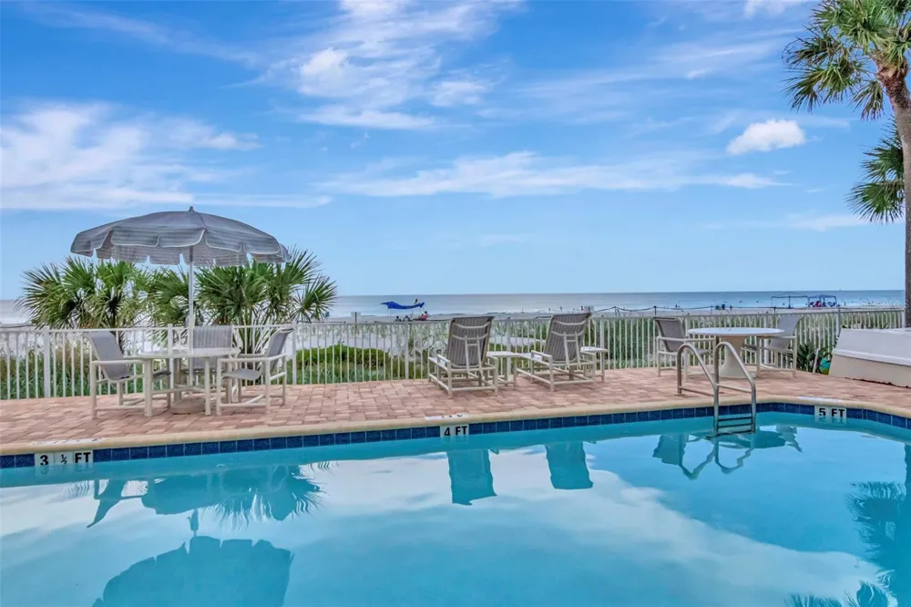 2 15TH AVENUE #303 Indian Rocks Beach, FL 33785