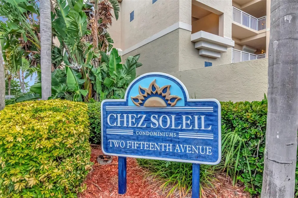 2 15TH AVENUE #303 Indian Rocks Beach, FL 33785