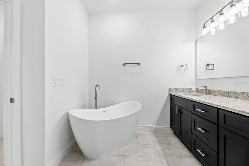 2744 W REDGATE DRIVE Dunnellon, FL 34433