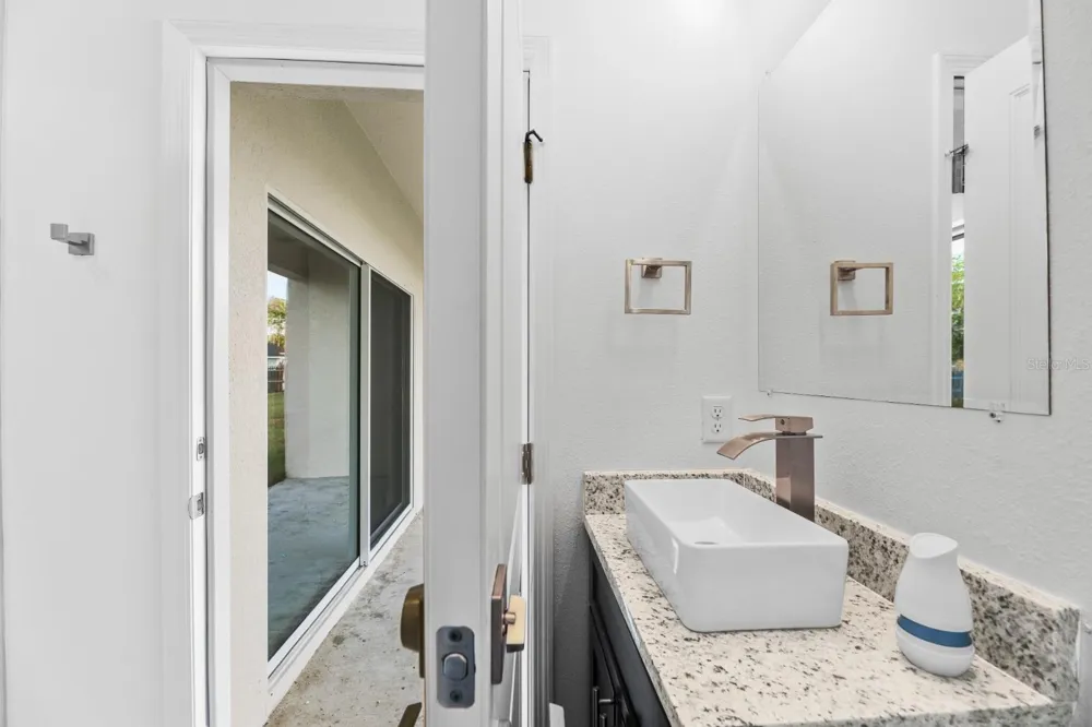 2744 W REDGATE DRIVE Dunnellon, FL 34433