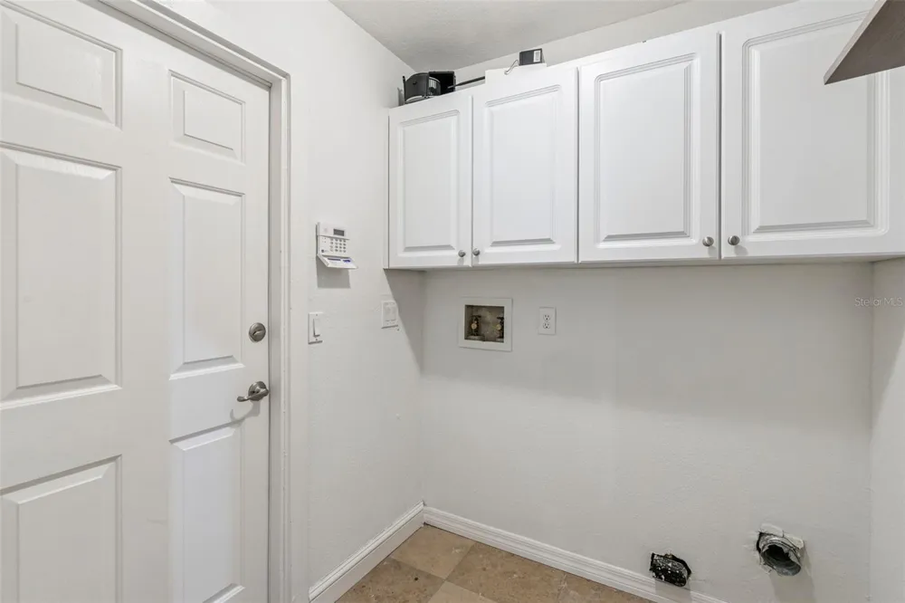9433 PALM TREE DRIVE Windermere, FL 34786