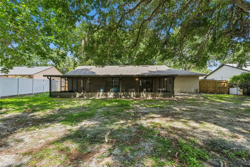 9433 PALM TREE DRIVE Windermere, FL 34786
