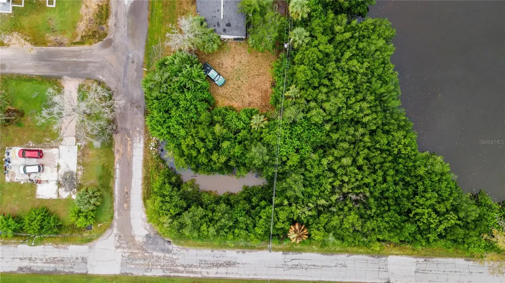 4935 LARGO TERRACE New Port Richey, FL 34652