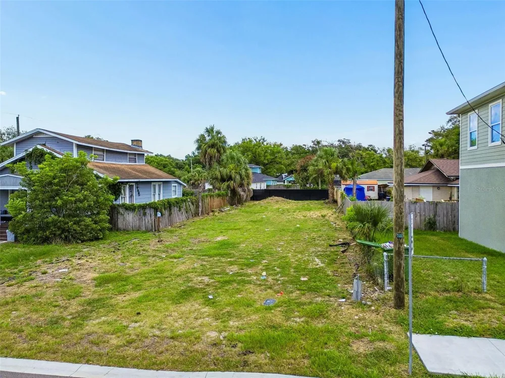 4805 10TH STREET Tampa, FL 33603
