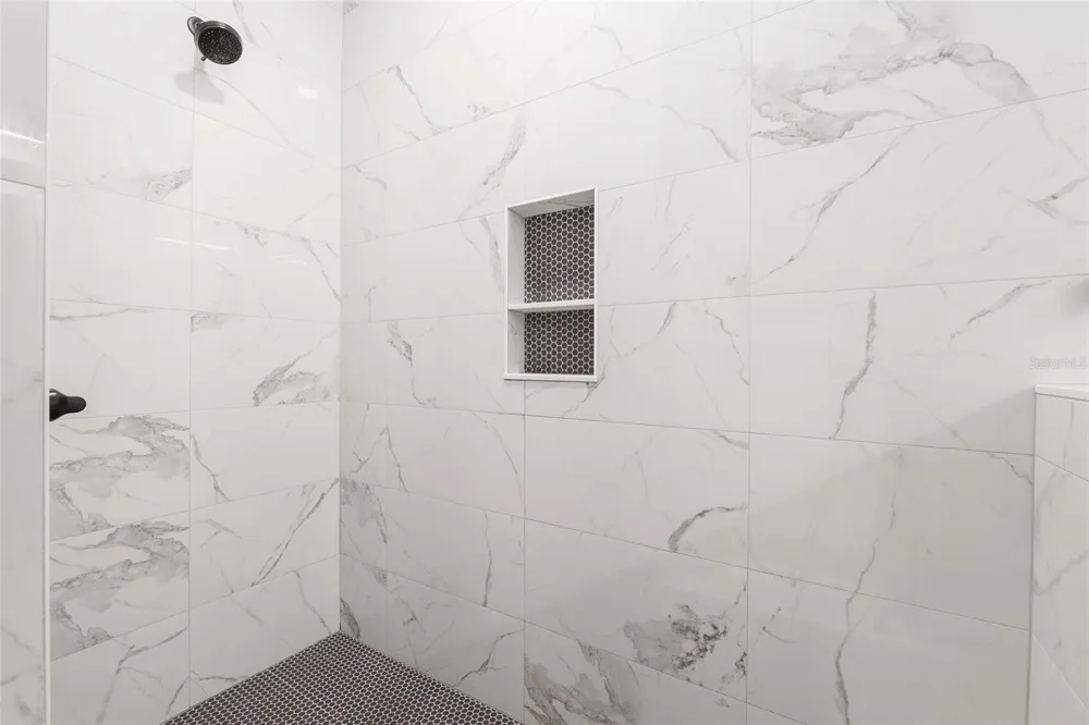 2601 SW WILLISTON ROAD #106 Gainesville, FL 32608
