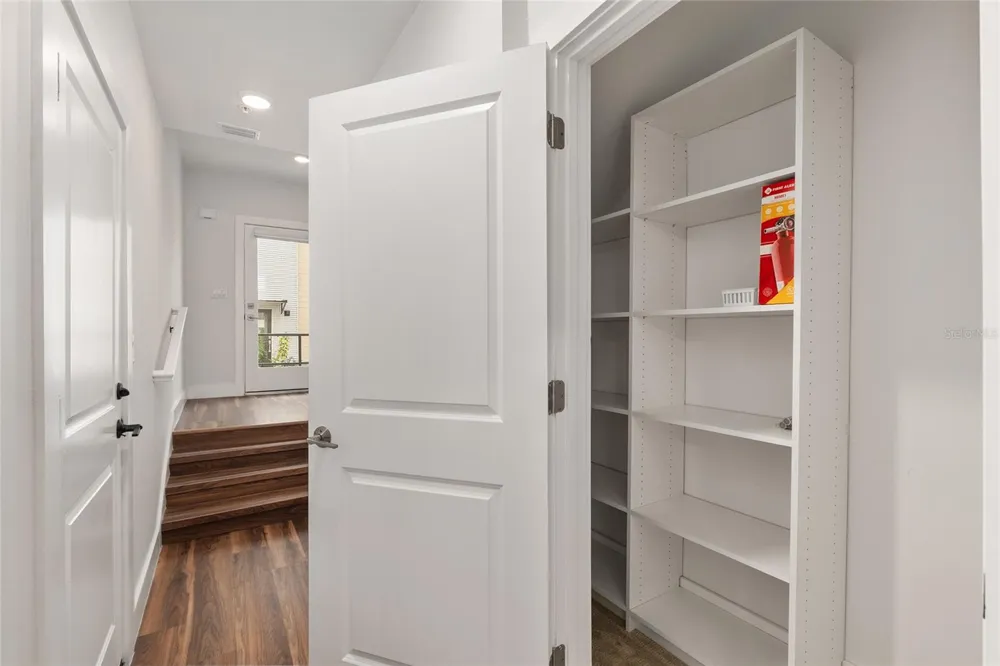2601 SW WILLISTON ROAD #106 Gainesville, FL 32608