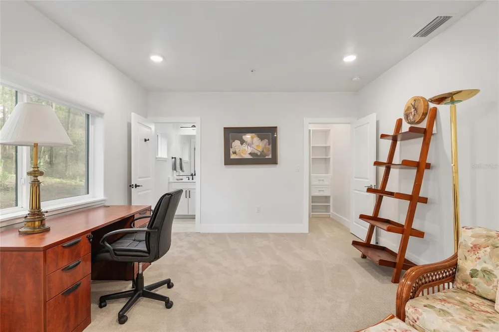 2601 SW WILLISTON ROAD #106 Gainesville, FL 32608
