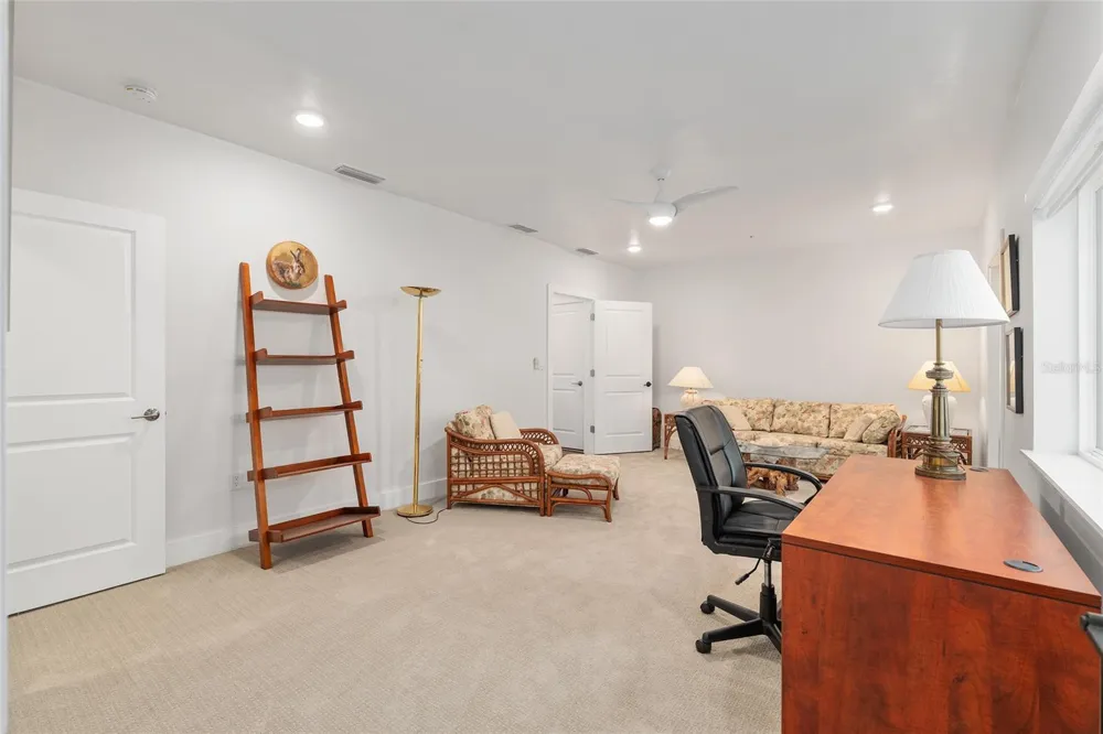 2601 SW WILLISTON ROAD #106 Gainesville, FL 32608