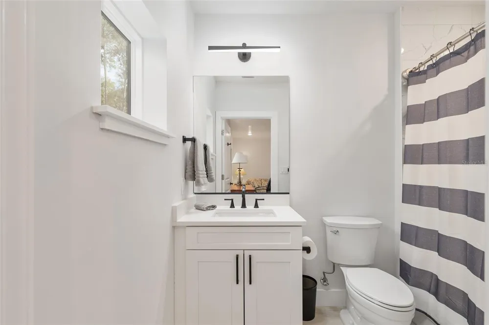 2601 SW WILLISTON ROAD #106 Gainesville, FL 32608