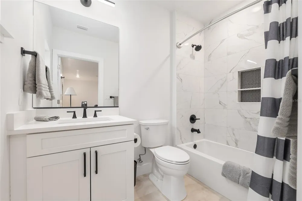 2601 SW WILLISTON ROAD #106 Gainesville, FL 32608