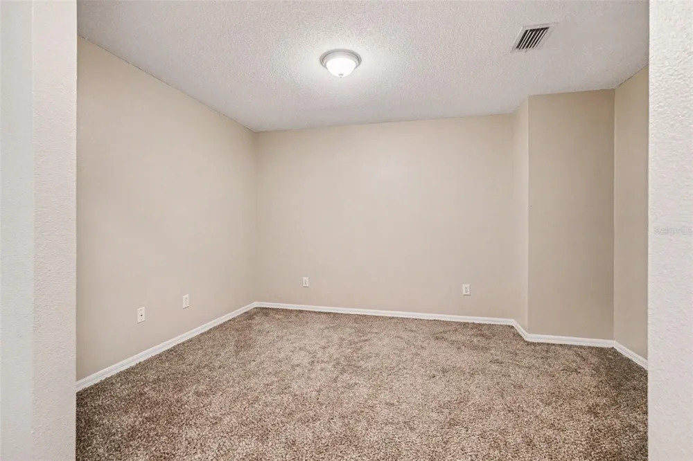 2125 FLUORSHIRE DRIVE Brandon, FL 33511