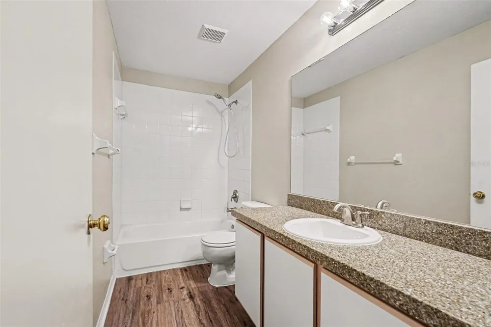2125 FLUORSHIRE DRIVE Brandon, FL 33511