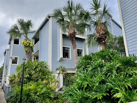 4101 FAIRVIEW VISTA POINT #130