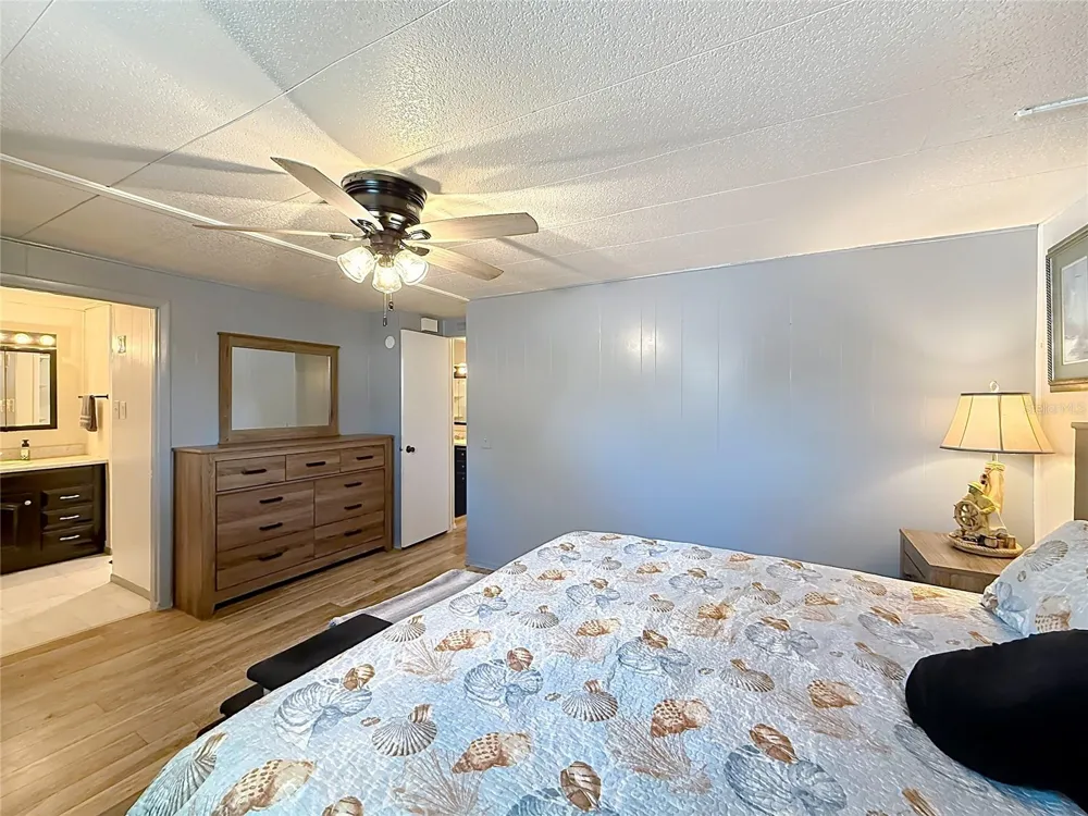 1025 CAPELLA DRIVE Tavares, FL 32778