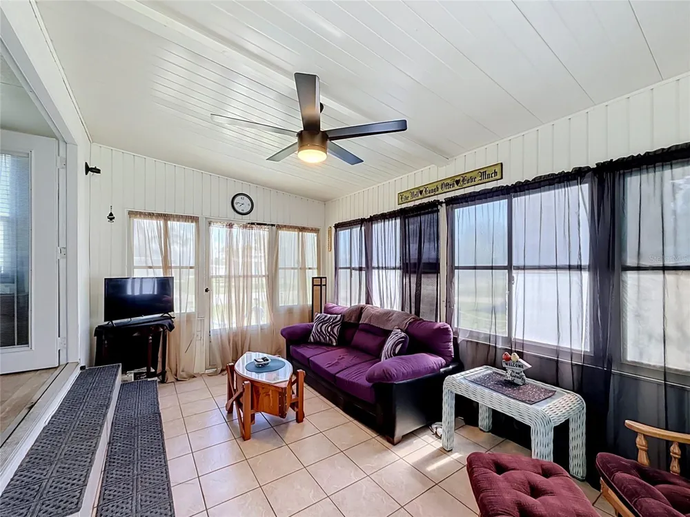 1025 CAPELLA DRIVE Tavares, FL 32778