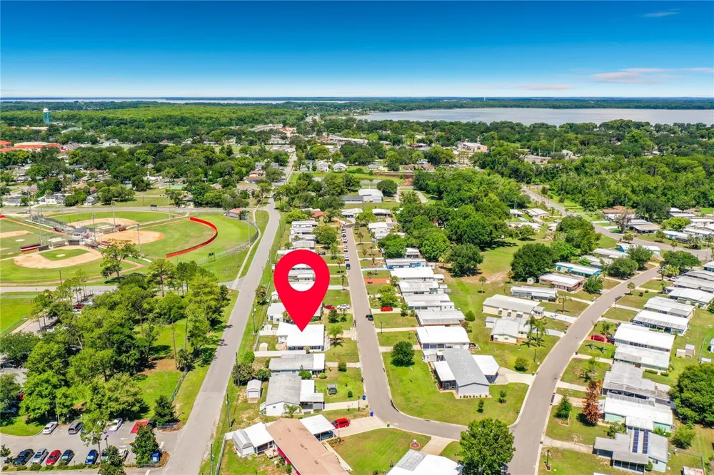 1025 CAPELLA DRIVE Tavares, FL 32778
