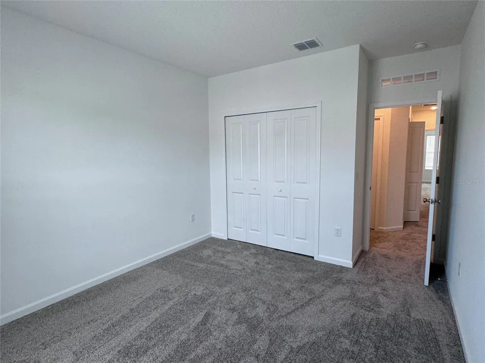 2494 SKYLINE LOOP Kissimmee, FL 34759