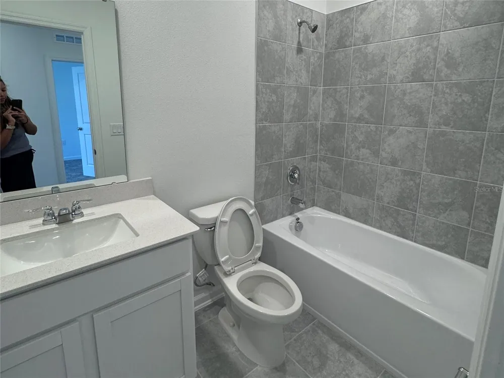 2494 SKYLINE LOOP Kissimmee, FL 34759