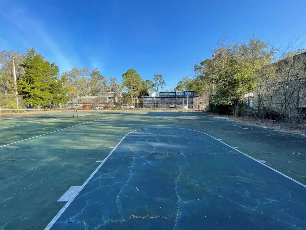 719 SW 75TH STREET #103 Gainesville, FL 32607