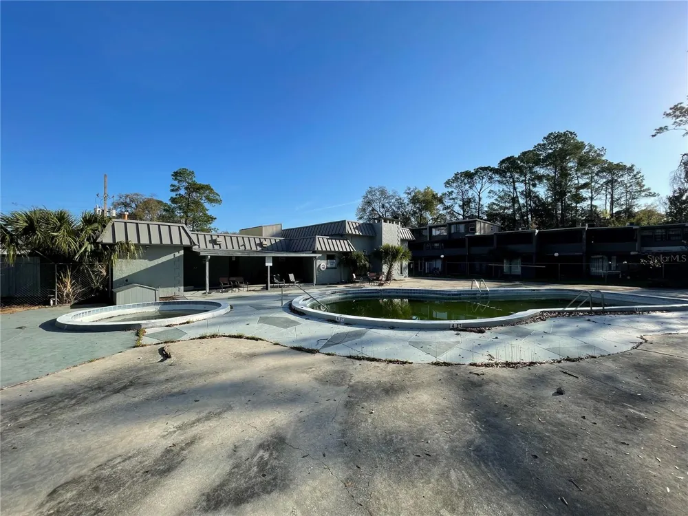 719 SW 75TH STREET #103 Gainesville, FL 32607