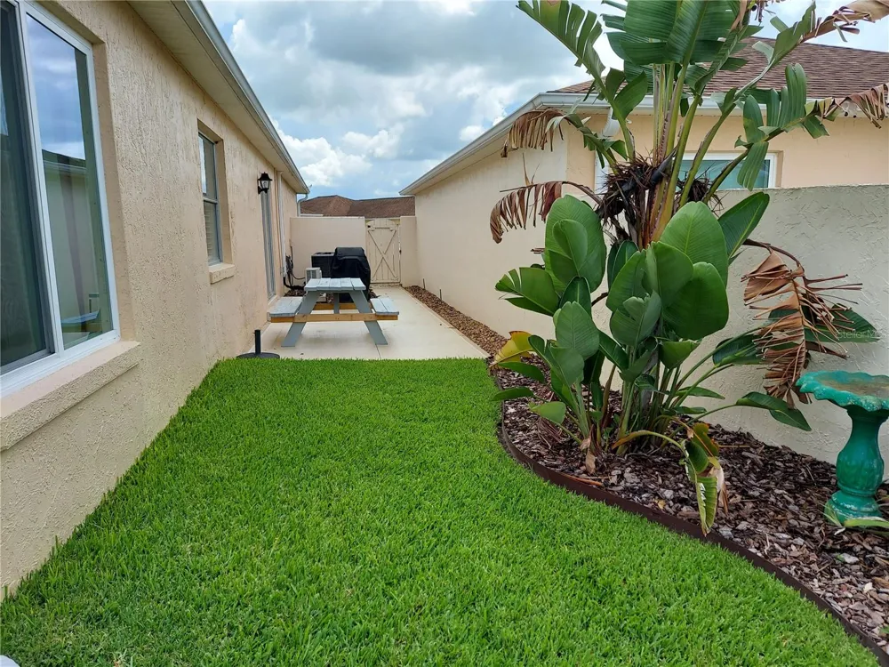 316 GUIDO AVENUE Lady Lake, FL 32159