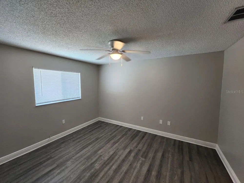 1209 62ND AVENUE E Bradenton, FL 34203