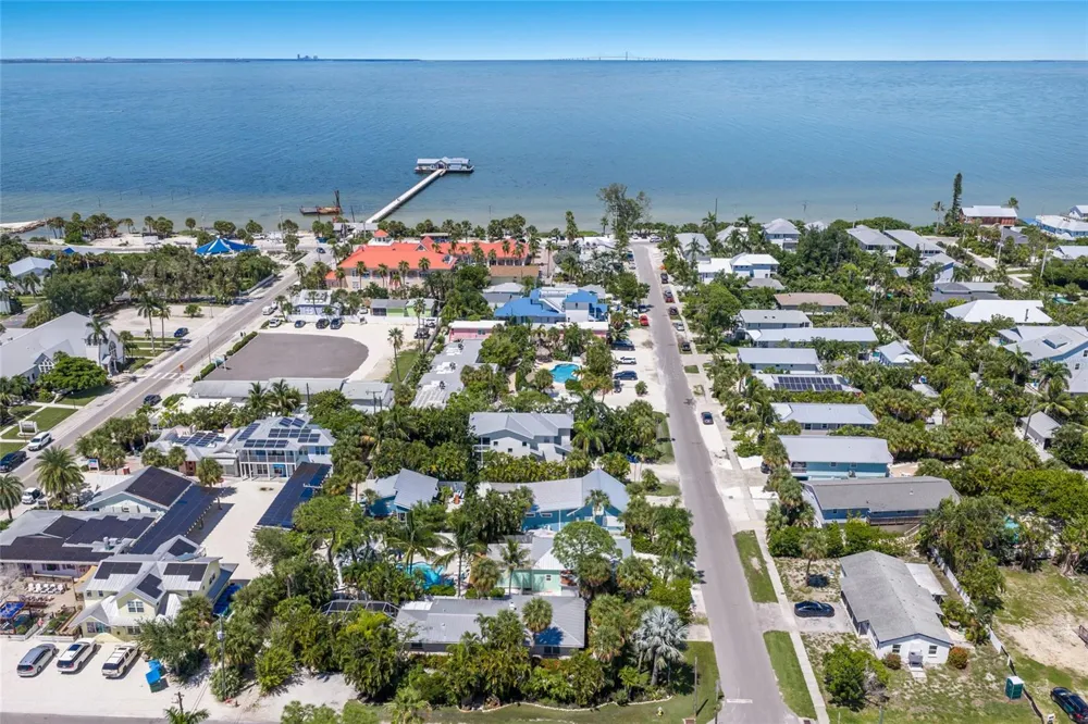 504 SPRING AVENUE Anna Maria, FL 34216