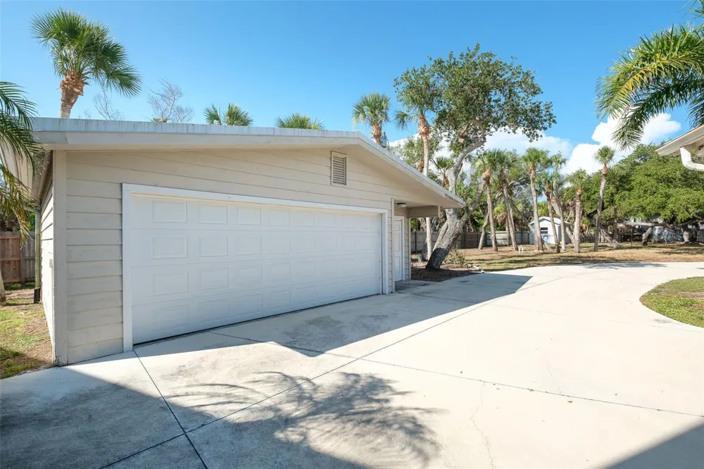 6275 MANASOTA KEY ROAD Englewood, FL 34223
