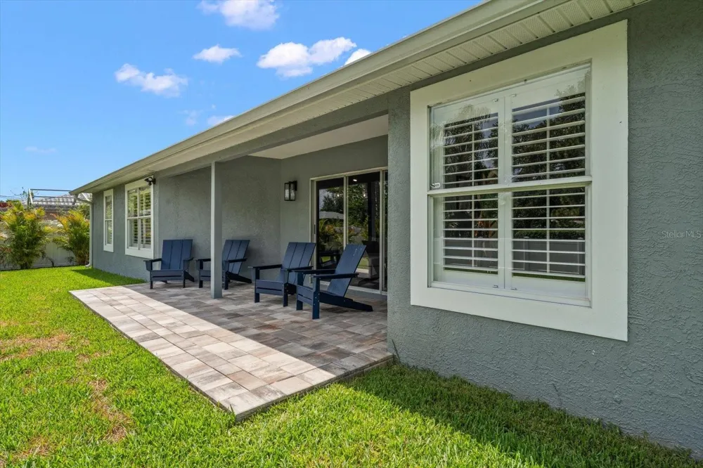 668 MEHLENBACHER ROAD Belleair, FL 33756