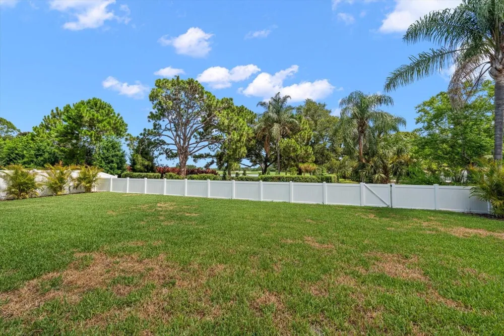 668 MEHLENBACHER ROAD Belleair, FL 33756