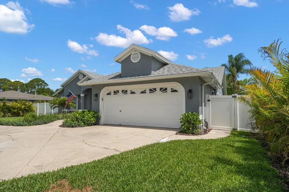 668 MEHLENBACHER ROAD Belleair, FL 33756