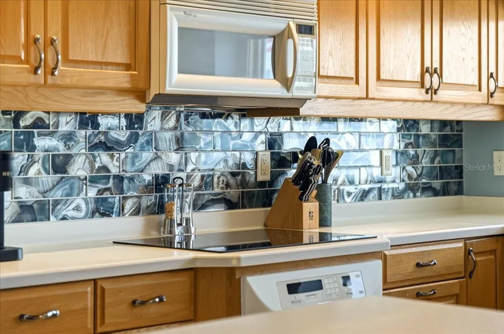 1480 GULF BOULEVARD #202 Englewood, FL 34223