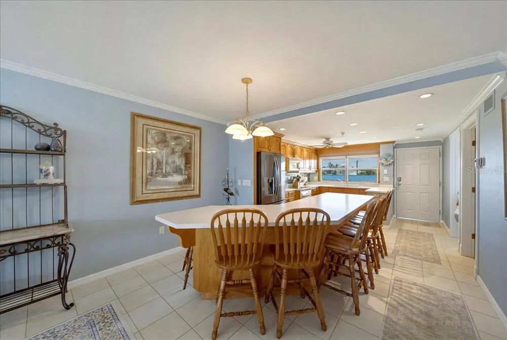 1480 GULF BOULEVARD #202 Englewood, FL 34223
