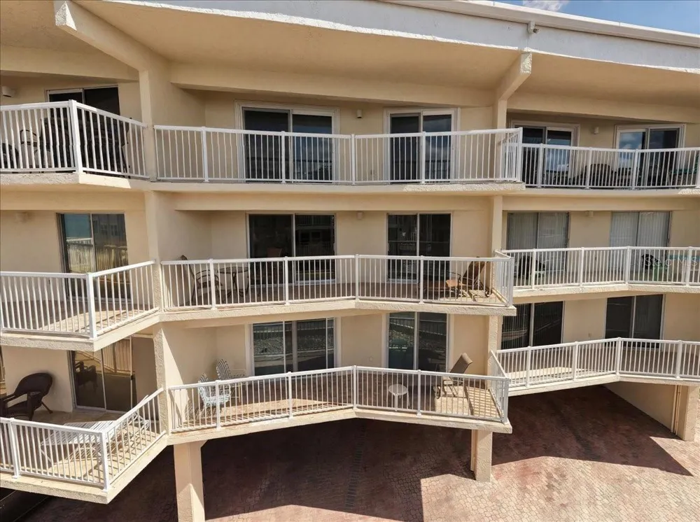 1480 GULF BOULEVARD #202 Englewood, FL 34223