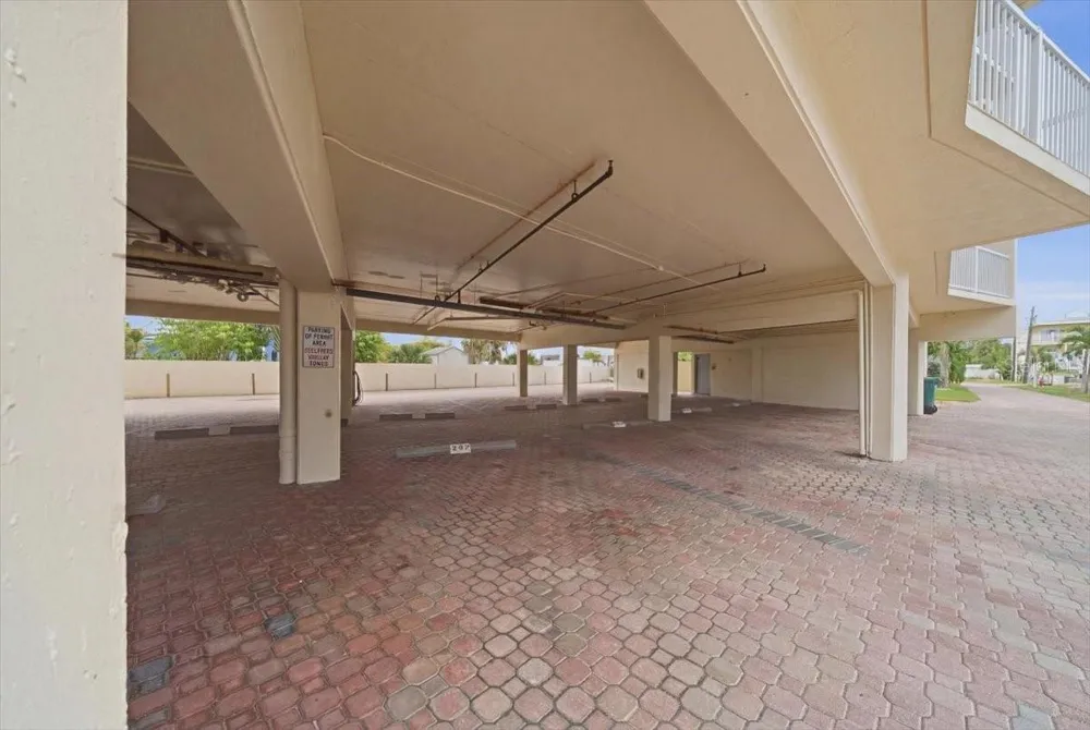 1480 GULF BOULEVARD #202 Englewood, FL 34223