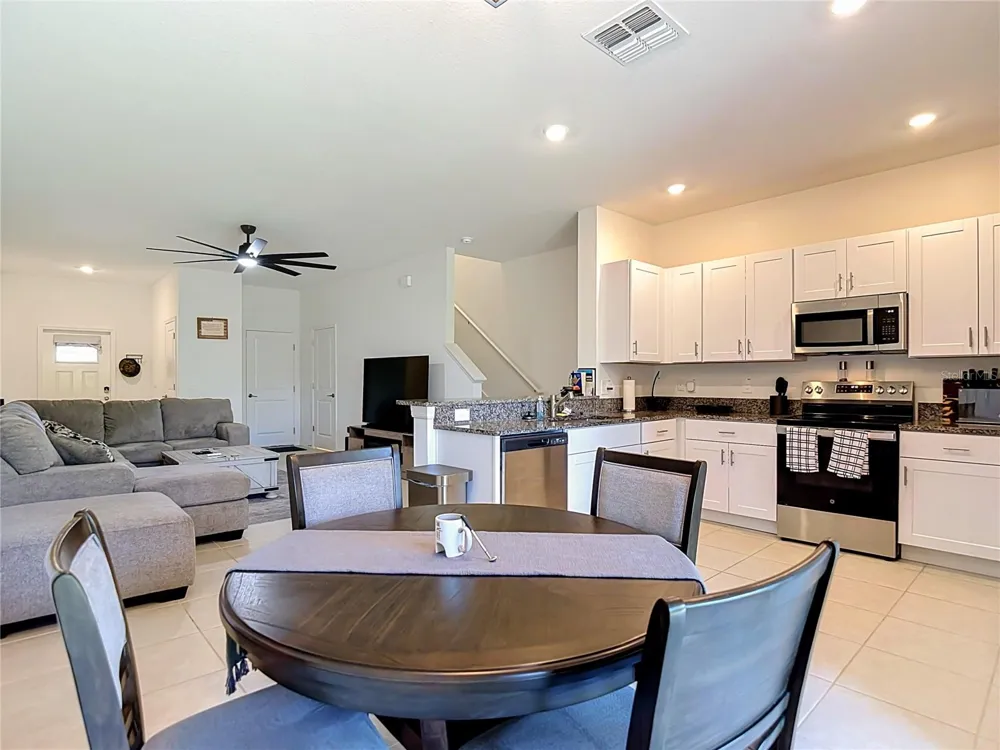 32067 SPICEBERRY STREET San Antonio, FL 33576