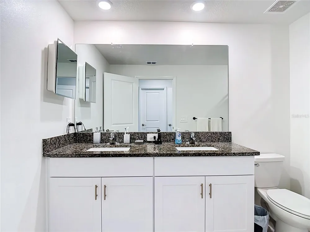 32067 SPICEBERRY STREET San Antonio, FL 33576
