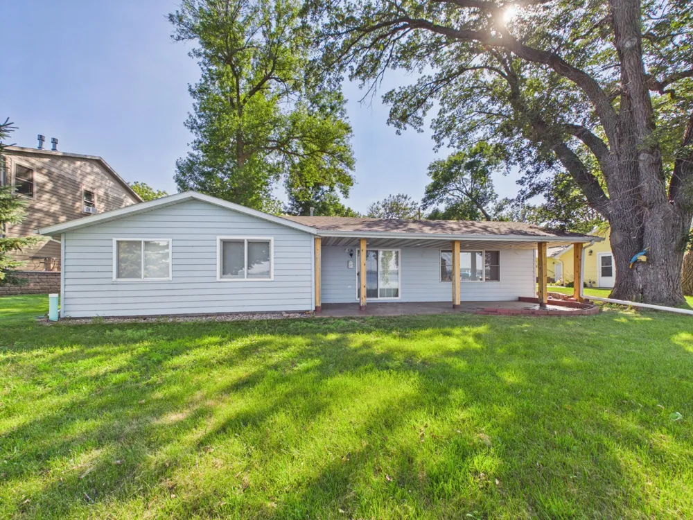 28224 S Shore Drive Starbuck, MN 56381