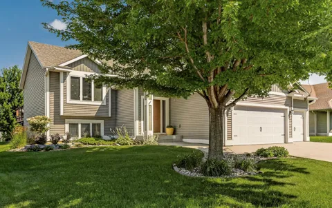 2101 Starburst Drive SW