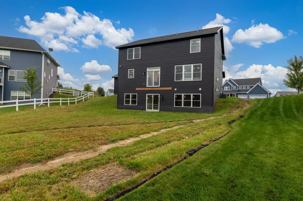 212 Lori Lane Delano, MN 55328