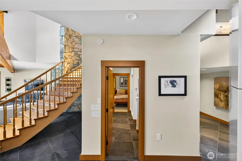 11752 Esther Lane Anacortes, WA 98221