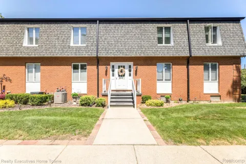 1467 Krafft Road #8