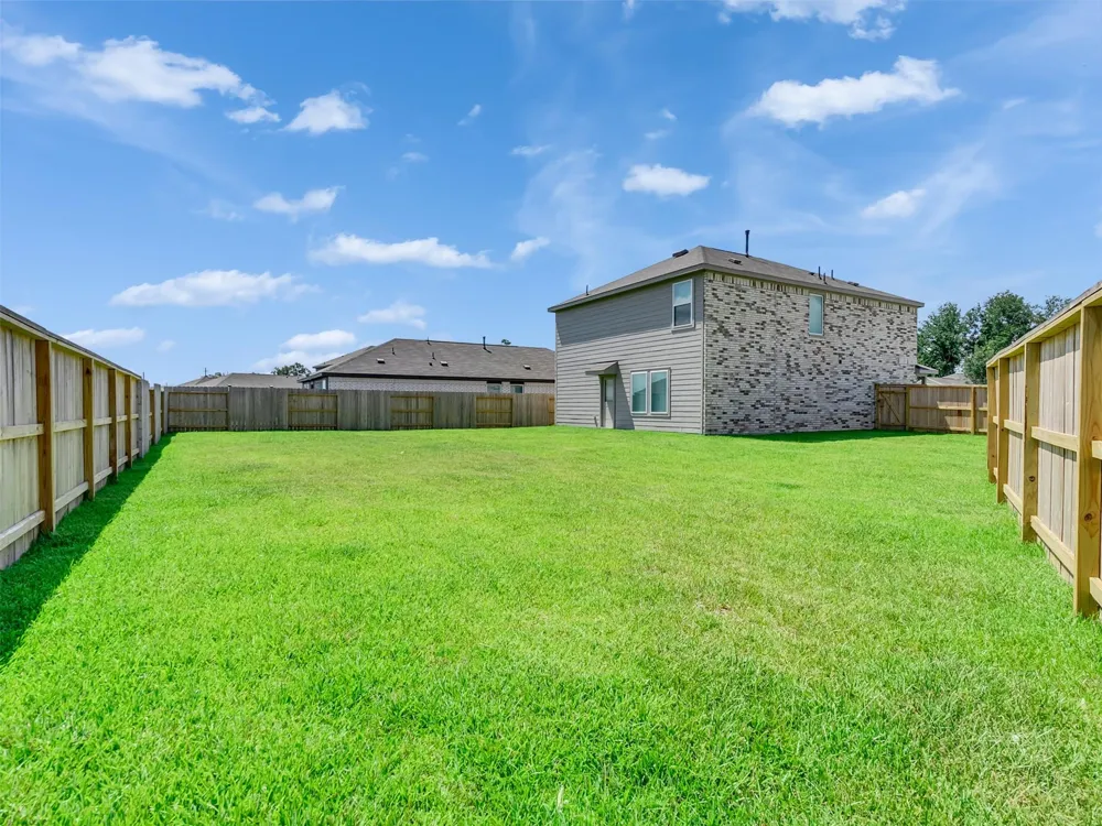 921 Capracotta Huffman, TX 77336