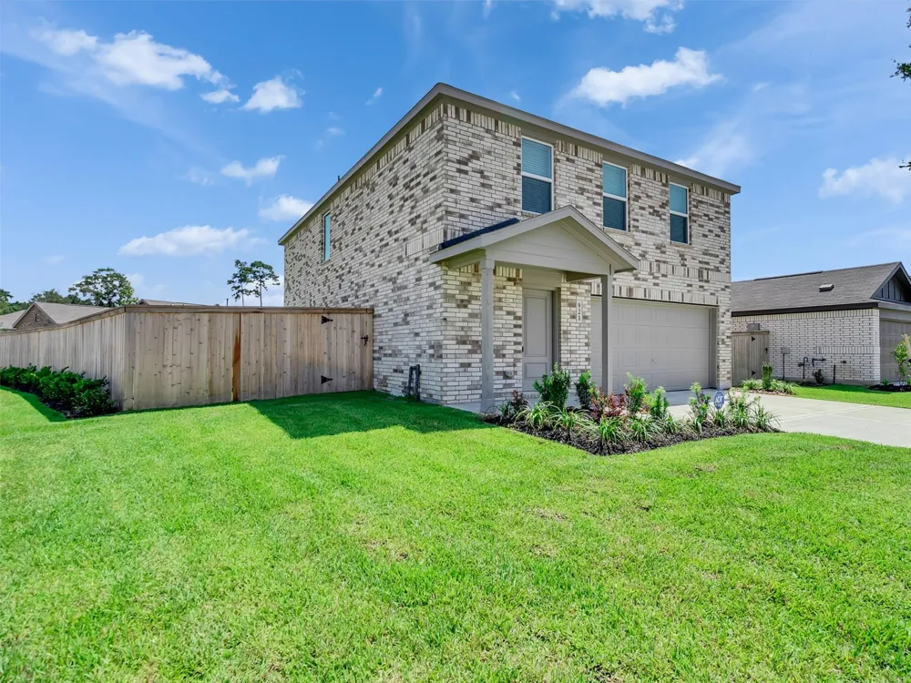 921 Capracotta Huffman, TX 77336